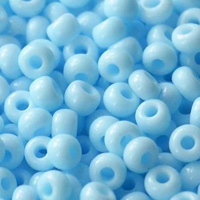 Бисер Preciosa 63000 голубой натуральный непрозрачный